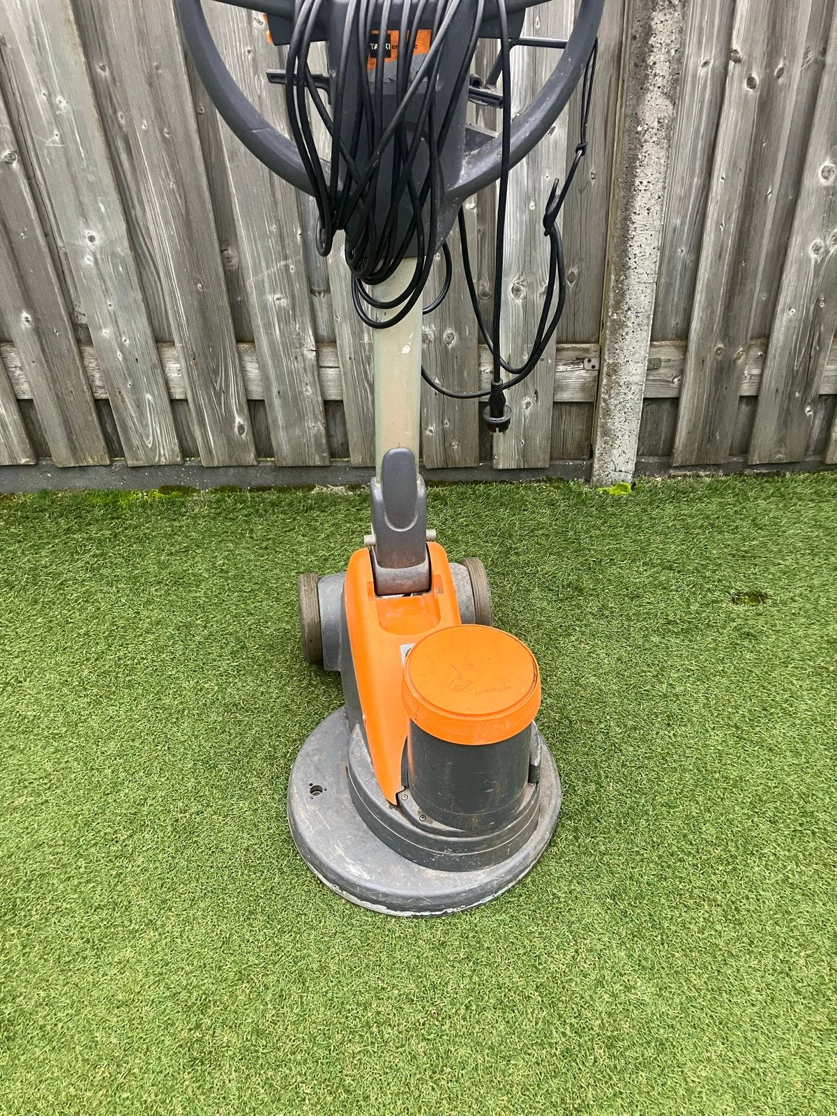 Taski Duospeed Schrobmachine - Gebruikt, Ophalen, Gebruikt, Schrobmachine