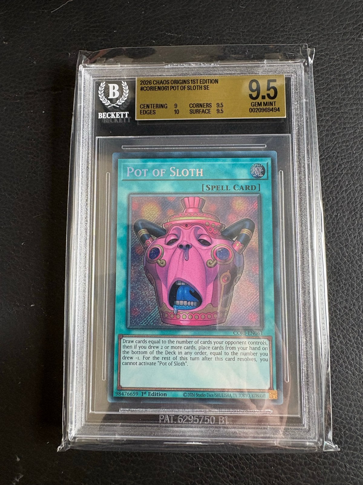 Yu-Gi-Oh! Pot of Sloth 1st Edition BGS 9.5 Gem Mint, Ophalen of Verzenden, Zo goed als nieuw, Losse kaart, Foil