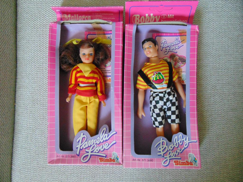 Vintage Simba Pamela Love & Bobby Love poppen set, Verzamelen, Poppen, Ophalen of Verzenden, Nieuw, Pop