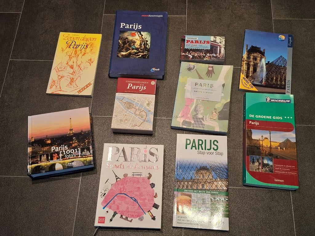 Negen reisgidsen over Parijs, Boeken, Reisgidsen, Europa, Diverse auteurs, Ophalen of Verzenden, Reisgids of -boek