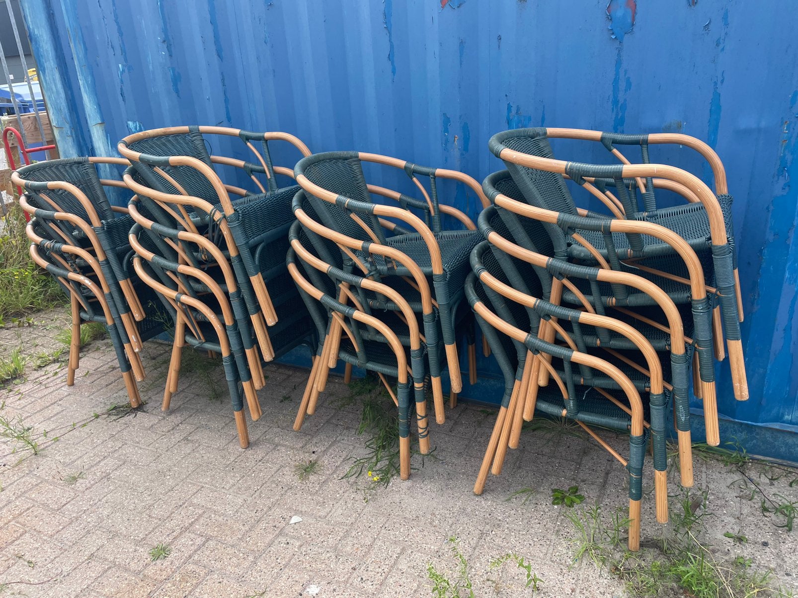 18x Terrasstoelen Stapelstoelen, Ophalen, Kunststof, Gebruikt, Wit
