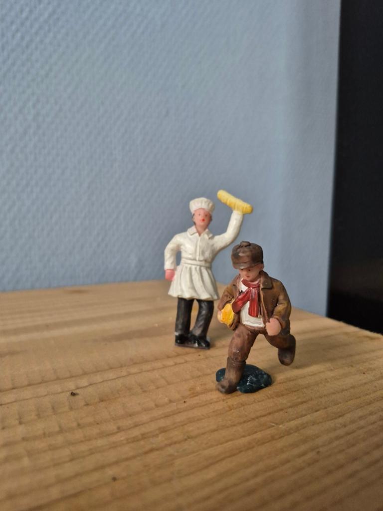 Dickensville bakker en hard lopend jongen, Ophalen of Verzenden