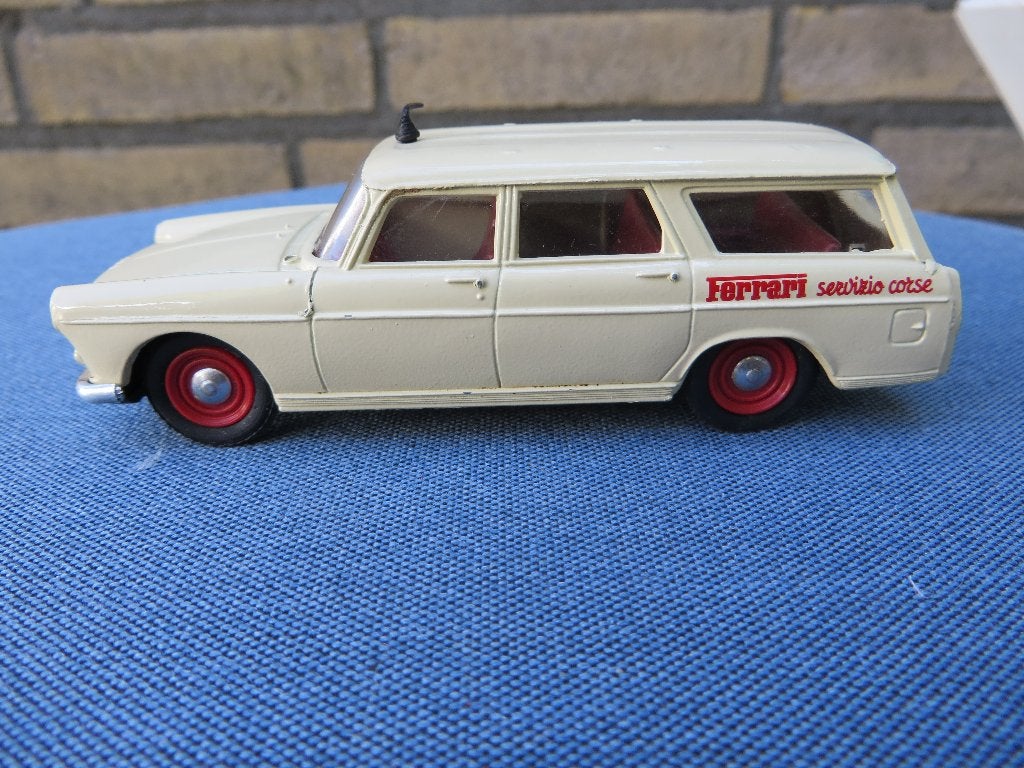 Eligor Peugeot 404 BREAK Ferrari Servizio Corse, Ophalen of Verzenden, Gebruikt, Auto, Overige merken