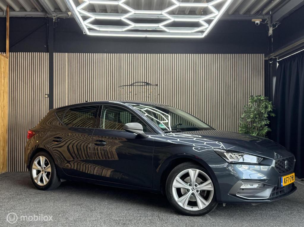 Seat Leon 1.0 eTSI FR Business|Cam|Carplay|Acc|Led|Pdc|Sfeer, Gebruikt, Bedrijf, 3 cilinders, 999 cc
