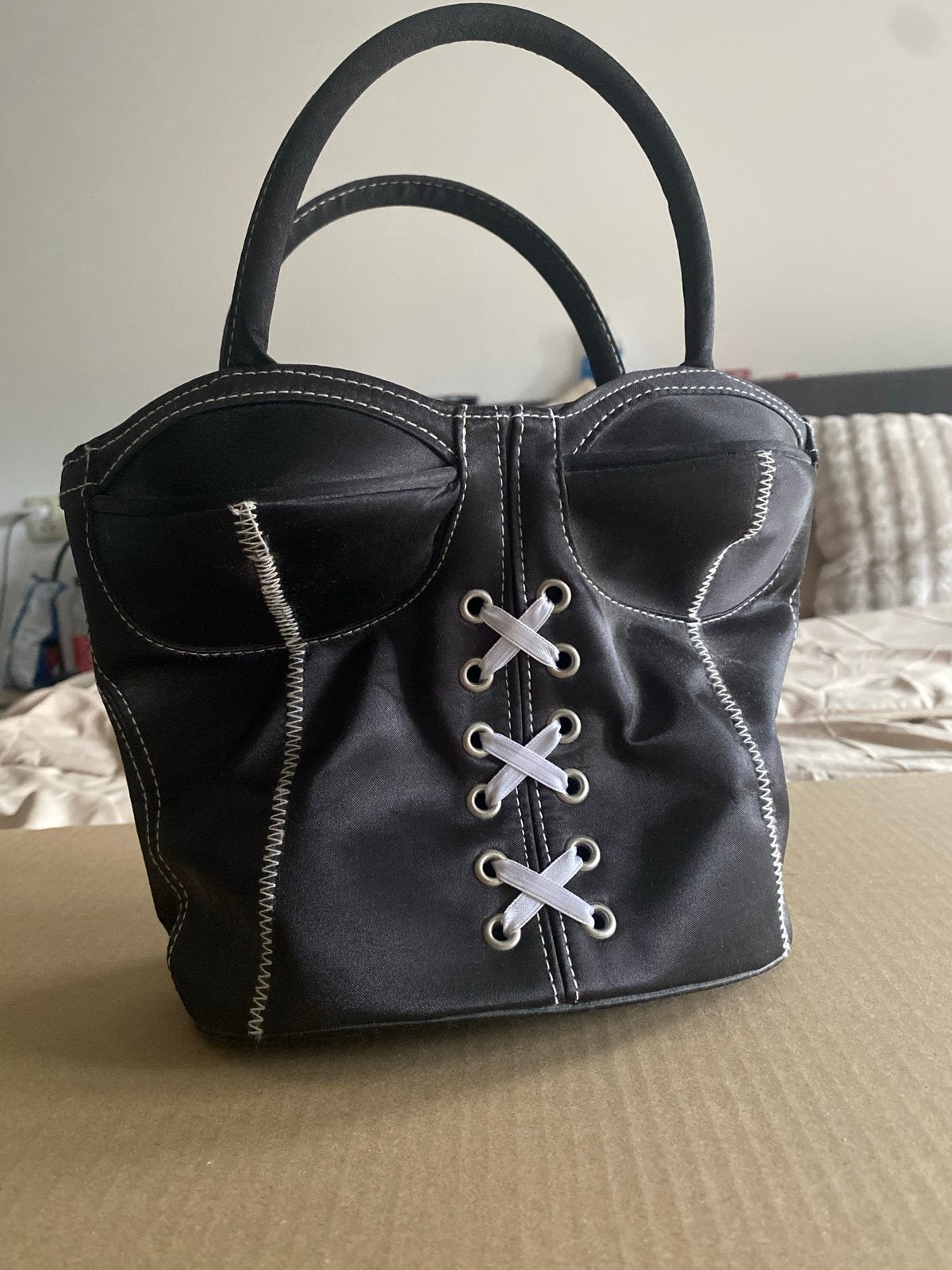 Vintage zwarte Korset/Bustier Handtas, Ophalen, Nieuw, Zwart, Handtas