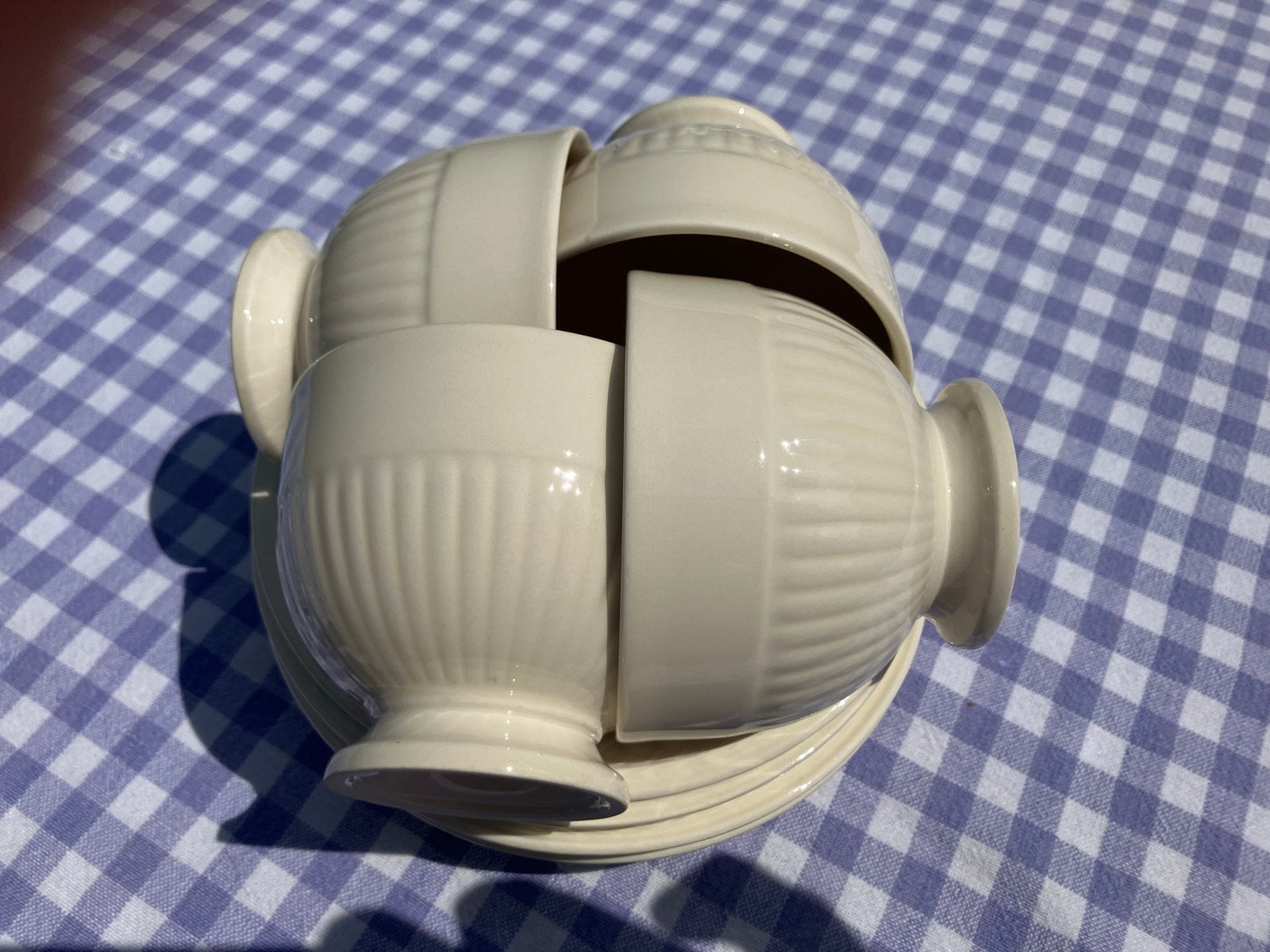 Wedgwood Edme Kop & Schotel, Huis en Inrichting, Keuken | Servies, Klassiek, Ophalen of Verzenden, Zo goed als nieuw, Kop(pen) en/of Schotel(s)