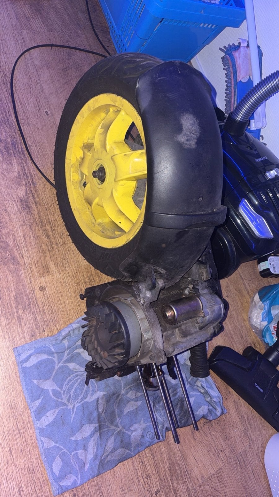 Zip 4 Takt Motorblok met Carburateur, Fietsen en Brommers, Brommeronderdelen | Scooters, Ophalen of Verzenden, Gebruikt, Blok