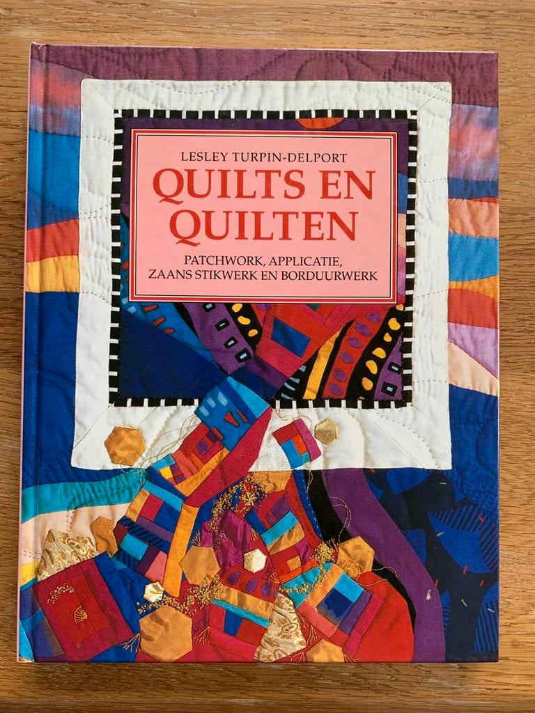 Quiltboek: Quilts en Quilten door Lesley Turpin, Boeken, Ophalen of Verzenden, Zo goed als nieuw, Borduren en Naaien