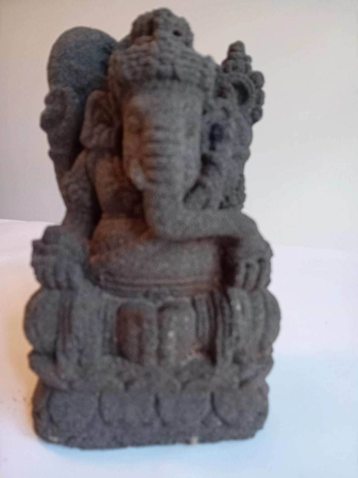 Ganesha beeld van steen, Hindoeïstische godheid, Ophalen of Verzenden, Handgemaakt, 20 - 50 cm, Steen of Keramiek