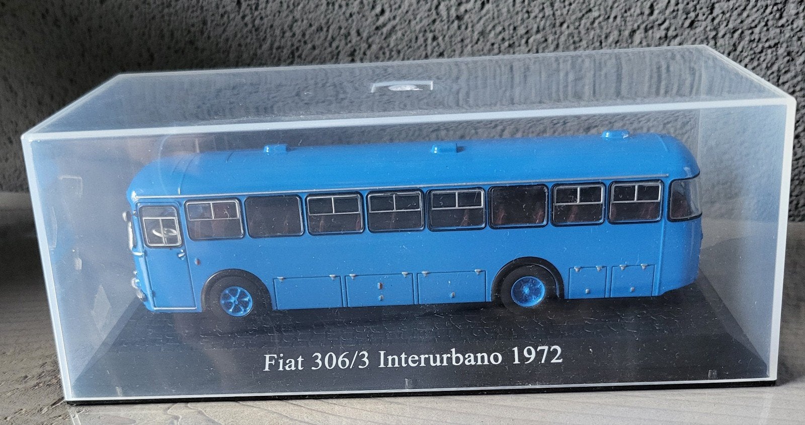 Uit de Atlas serie, deze Fiat 306/3 Interurbano bus uit 1972, Ophalen of Verzenden, Zo goed als nieuw, Bus of Vrachtwagen, Overige merken
