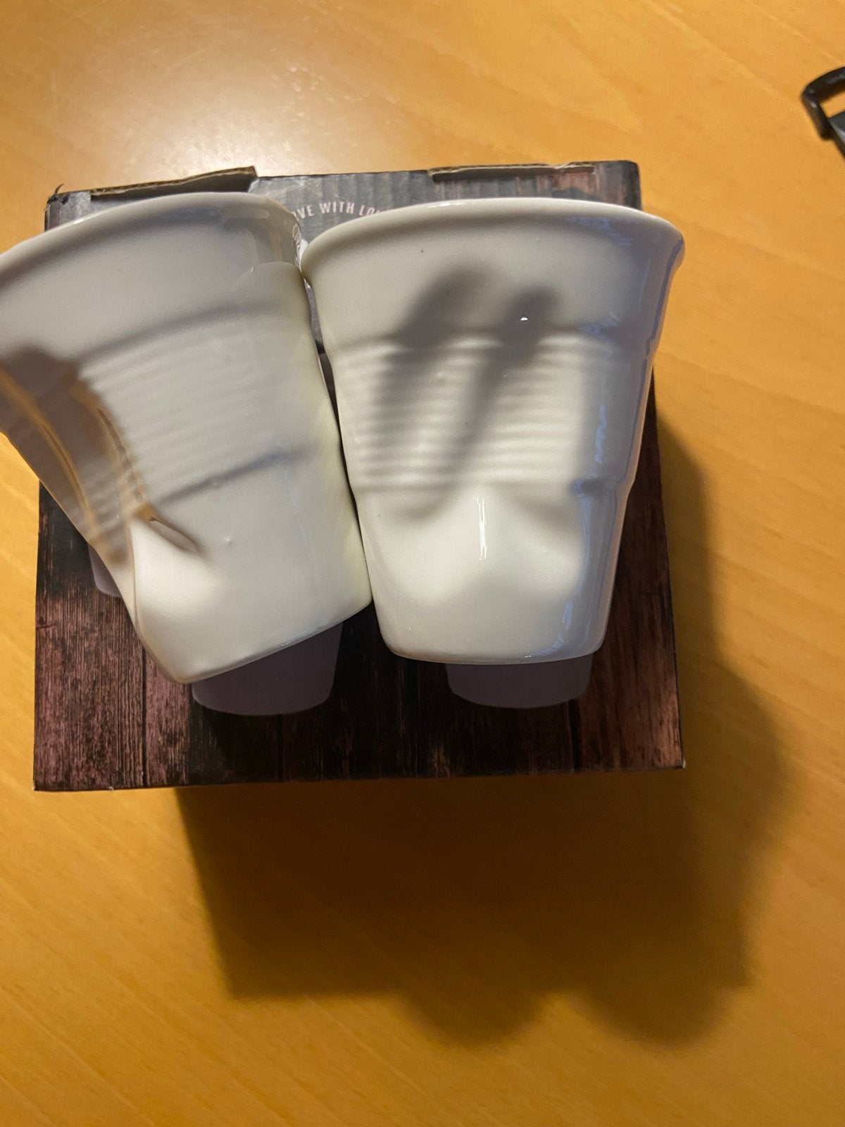 4 Kreukel Espressokopjes van Mugs, 50cl nieuw in doos, Nieuw, Ophalen of Verzenden, Steen/keramiek, Wit
