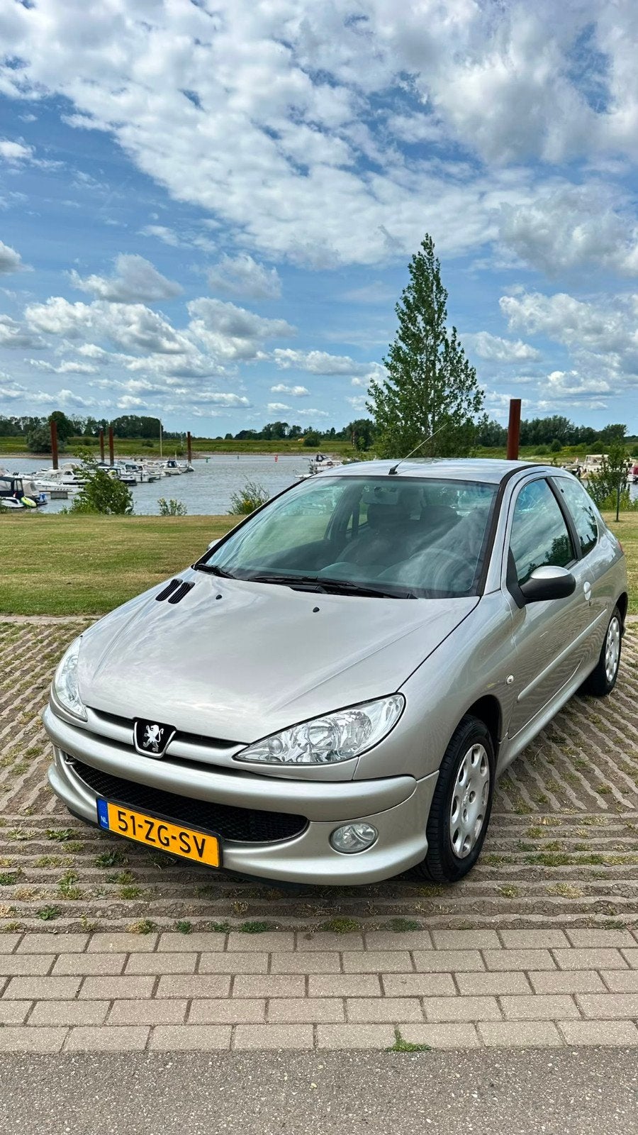 Peugeot 206 1.4 3D 2008 Grijs, Auto's, Peugeot, Voorwielaandrijving, 31 €/maand, 4 cilinders, Origineel Nederlands