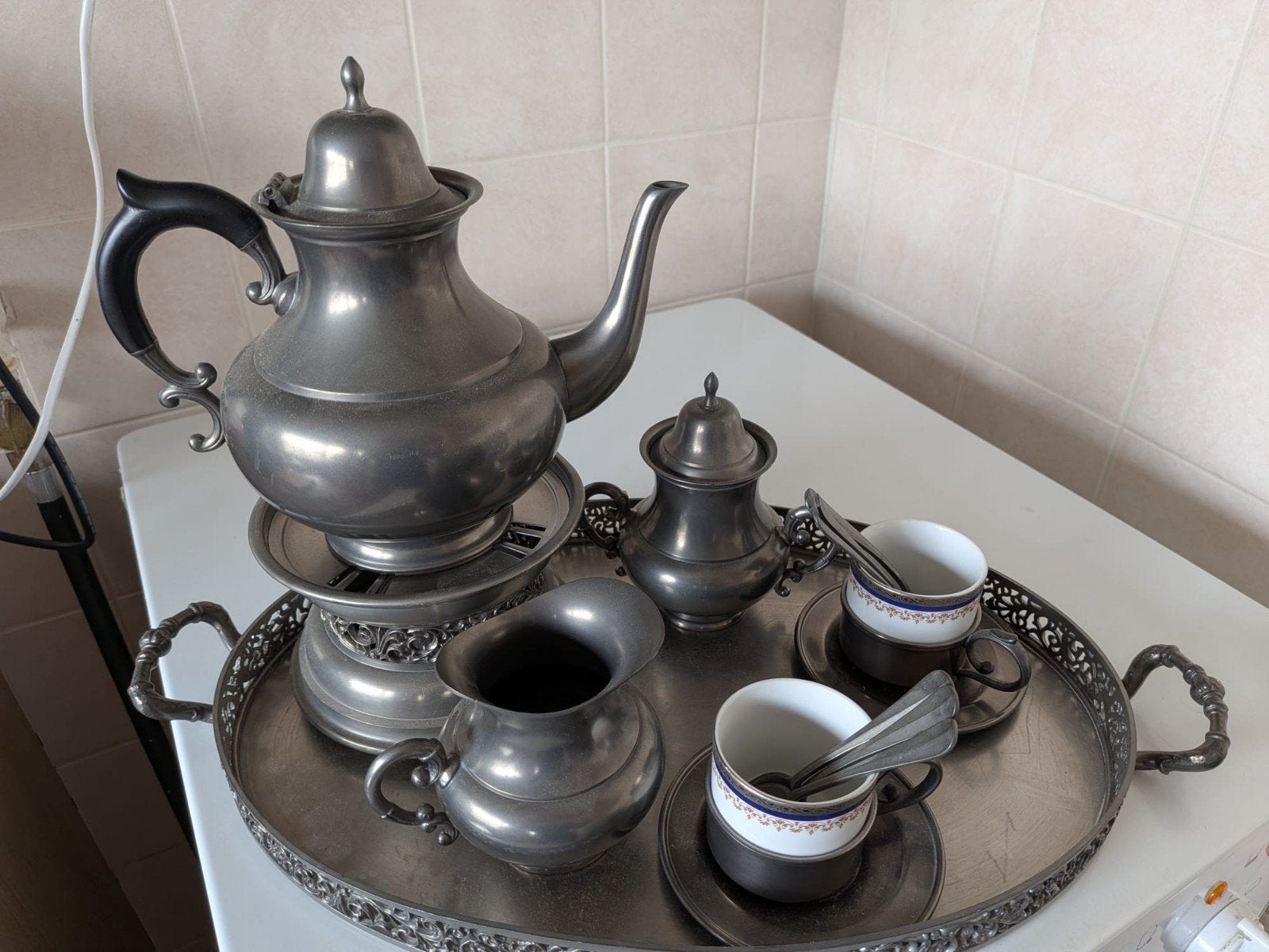 tinnen theeservies, Antiek en Kunst, Ophalen