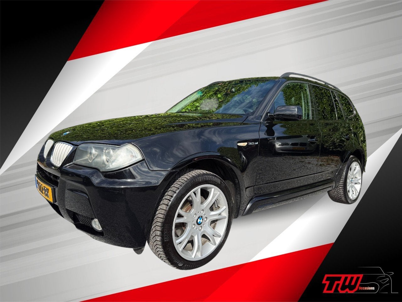 BMW X3 3.0si AUT M-PAKKET |NWE APK & DISTRIBUTIE|PANO|LEER, Auto's, BMW, Gebruikt, Zwart, Bedrijf, Handgeschakeld