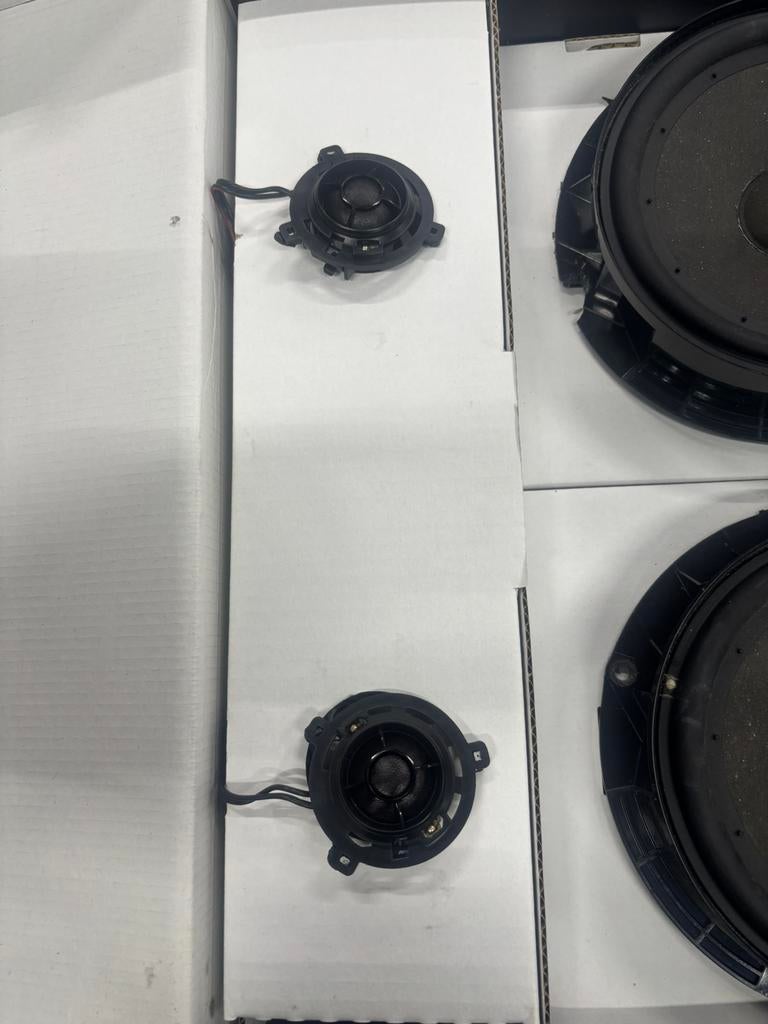 VW Golf 6 Speakers 2.1 Origineel ophalen & verzenden, Ophalen of Verzenden, Gebruikt