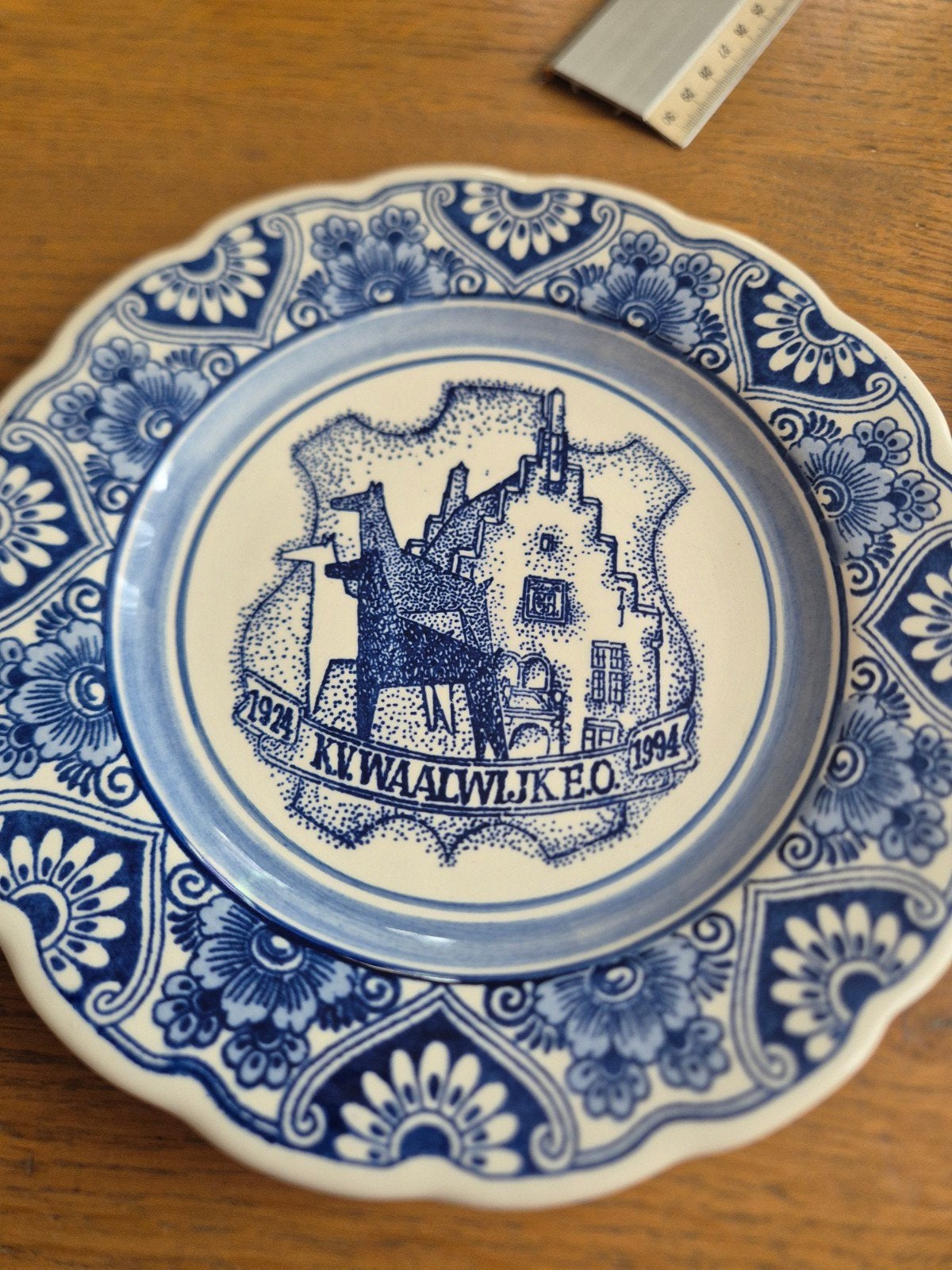 Delfts Blauw Herdenkingsbord KV Waalwijk E.O. 1924-1994, Ophalen of Verzenden