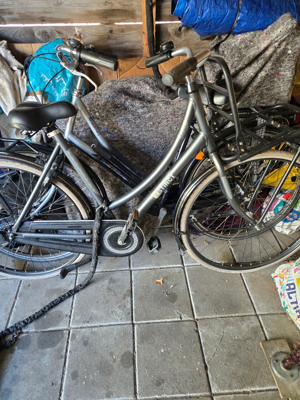 Damesfiets 28 inch met versnellingen €75 €80n en verlichting, Fietsen en Brommers, Fietsen | Dames | Damesfietsen, Ophalen of Verzenden