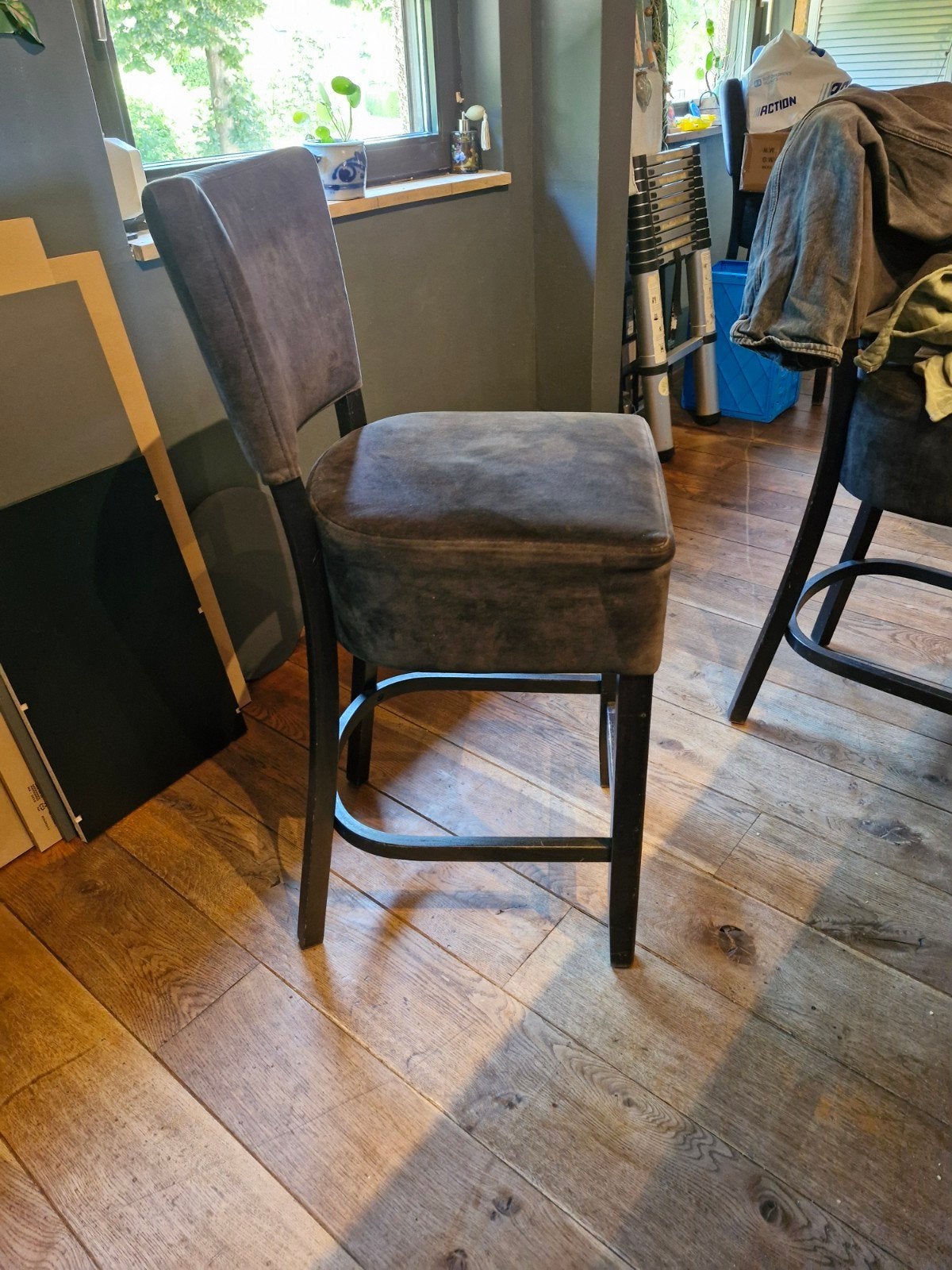 Sediamo barkruk - 4 Stijlvolle en comfortabele kruk, Ophalen, Gebruikt, 60 tot 90 cm, 1 kruk