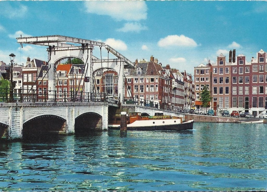 K5517 Gelopen ansichtkaart magere brug Amsterdam, Ophalen of Verzenden, 1980 tot heden, Gelopen, Noord-Holland