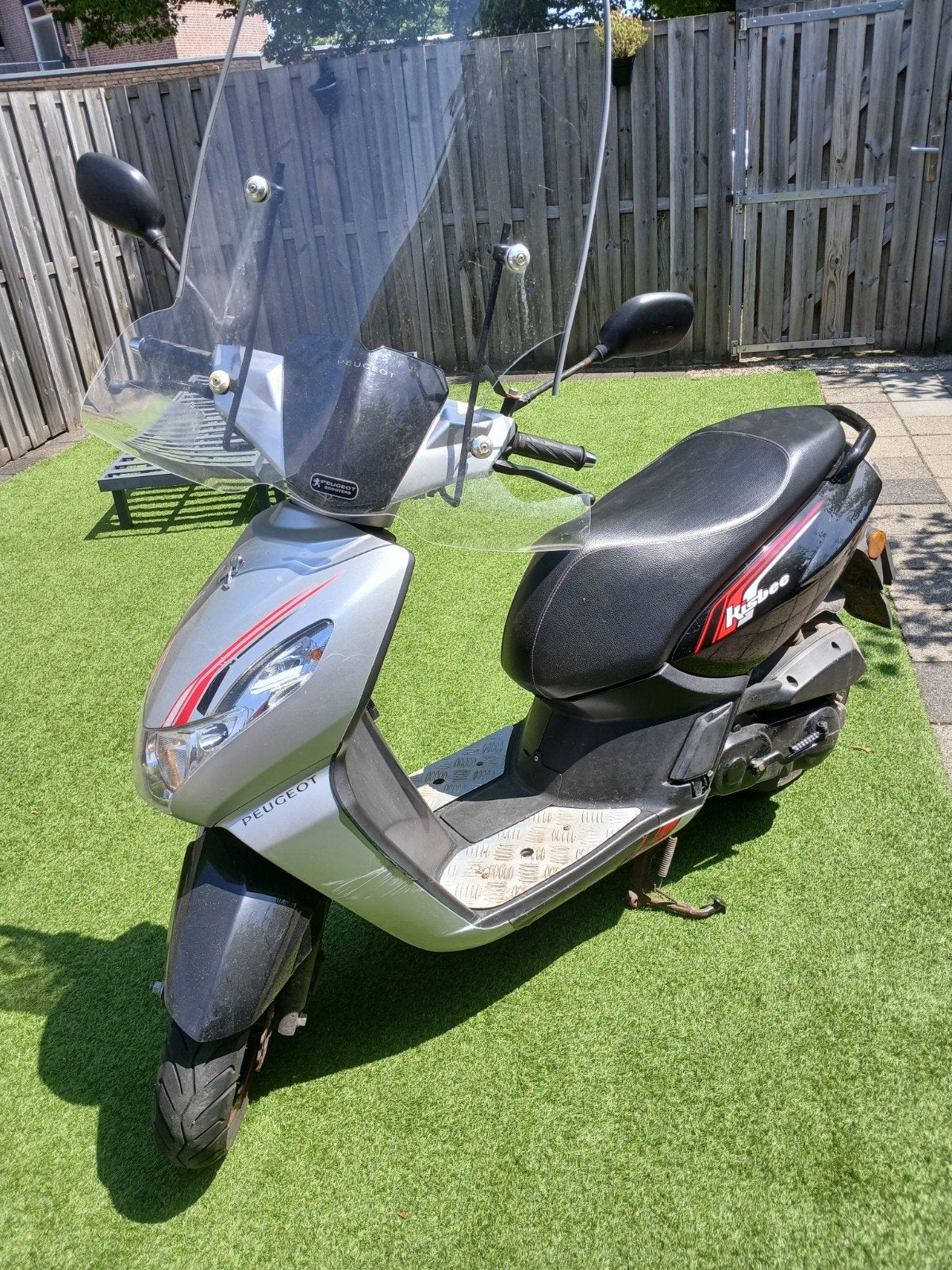 Peugeot kisbee te koop, Ophalen, Gebruikt, Benzine, Overige modellen