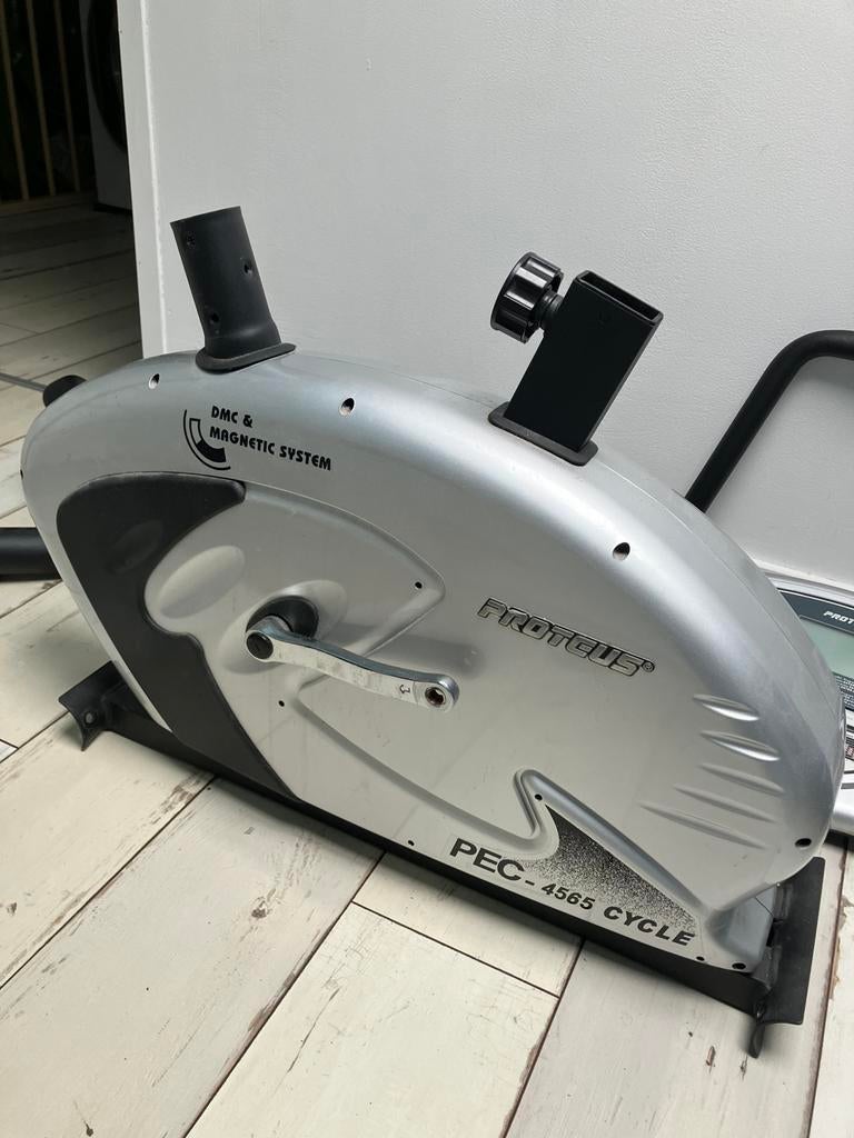 Hometrainer Proteus, Sport en Fitness, Ophalen, Metaal, Hometrainer, Buik