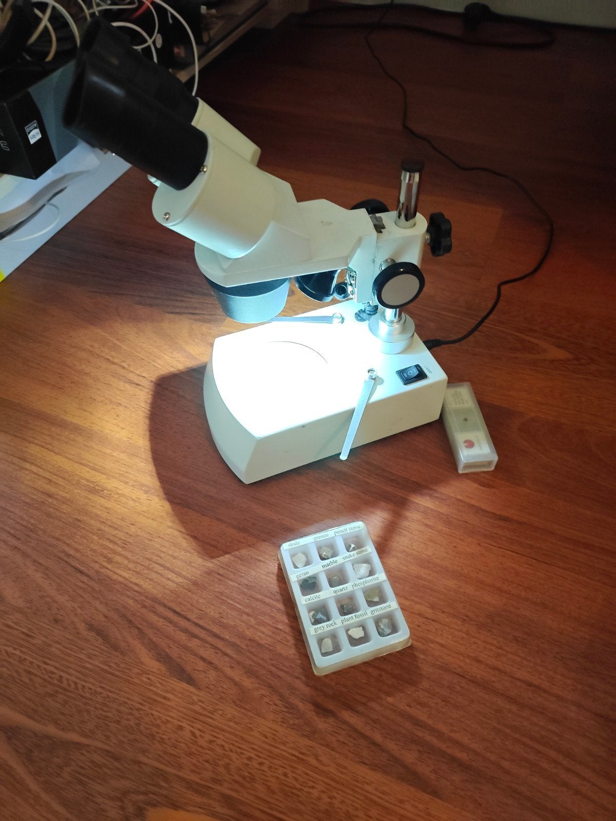 Neopta STEREO MICROSCOOP S-24-LED 20X/40X, Ophalen of Verzenden, Zo goed als nieuw, Minder dan 400x, Stereomicroscoop