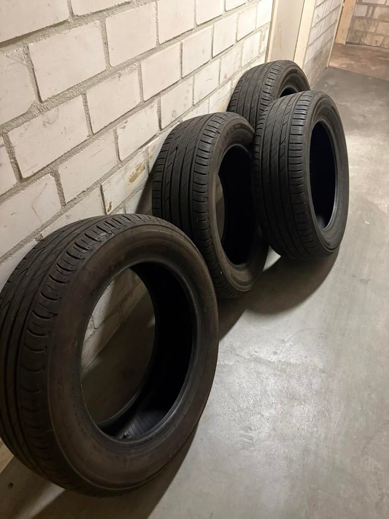 4 tires Bridgeston 195/60R16 89H, Ophalen, Zo goed als nieuw