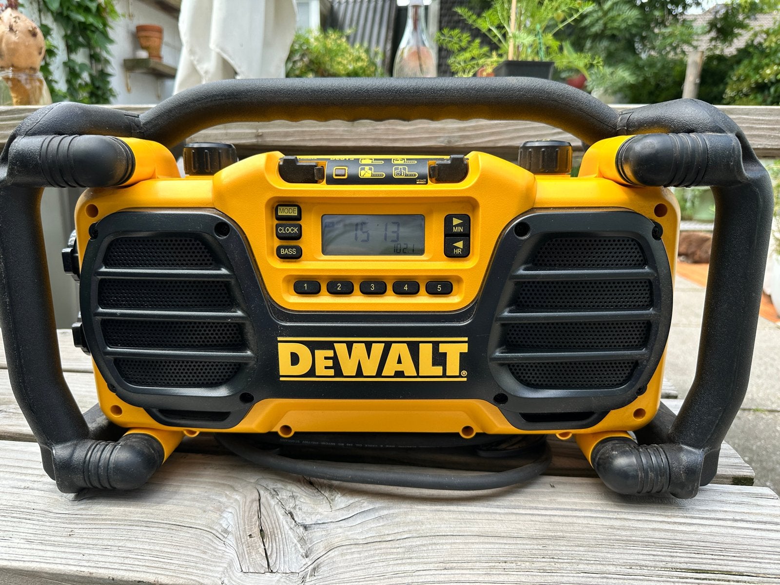 DeWalt Bouwradio DC013 - Wil graag buiten spelen, Ophalen, Zo goed als nieuw, Bouwradio