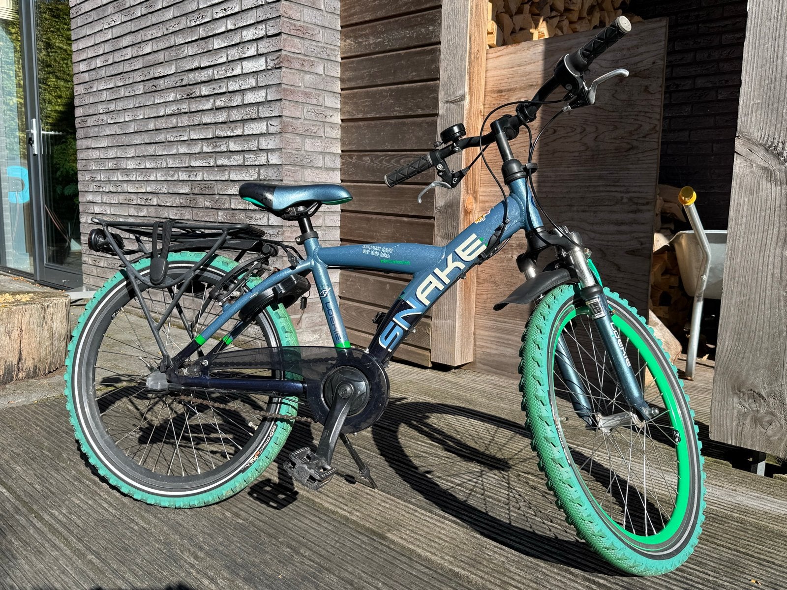 Loekie Snake Kinderfiets 22 inch - Nette staat, Ophalen, Gebruikt, Velgrem, 20 inch of meer