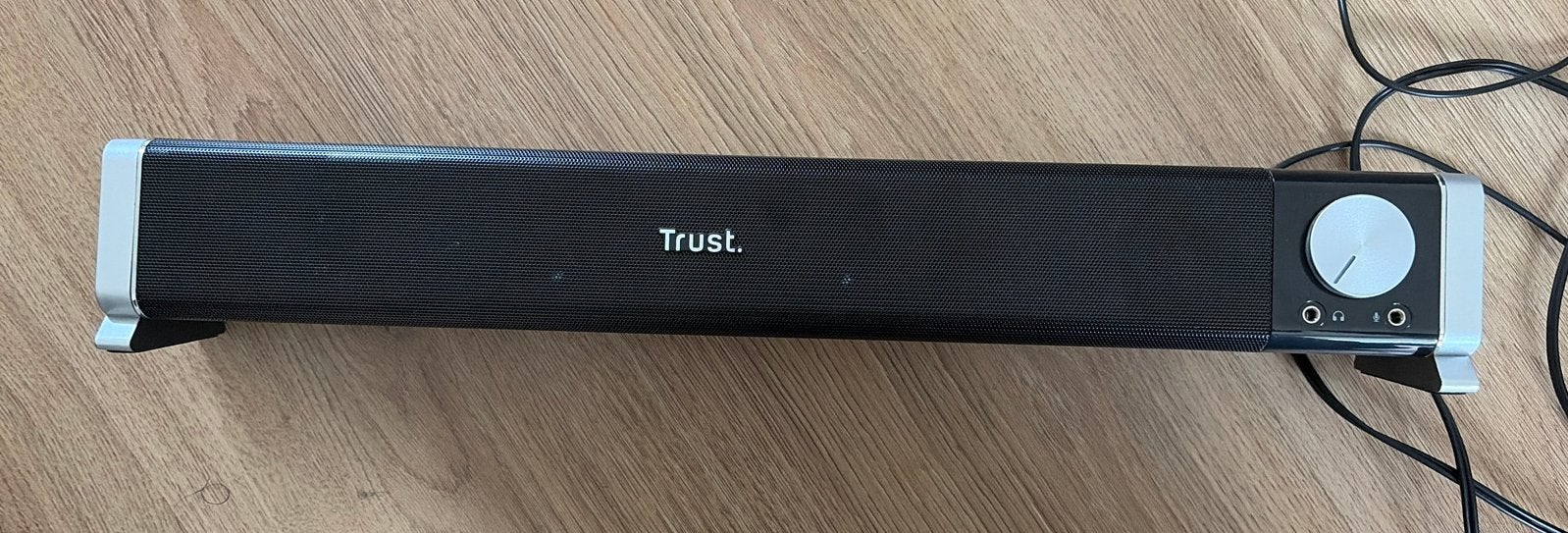 Trust Asto Soundbar Luidspreker, Stereo speakers, Zo goed als nieuw, AUX-ingang, Minder dan 60 watt
