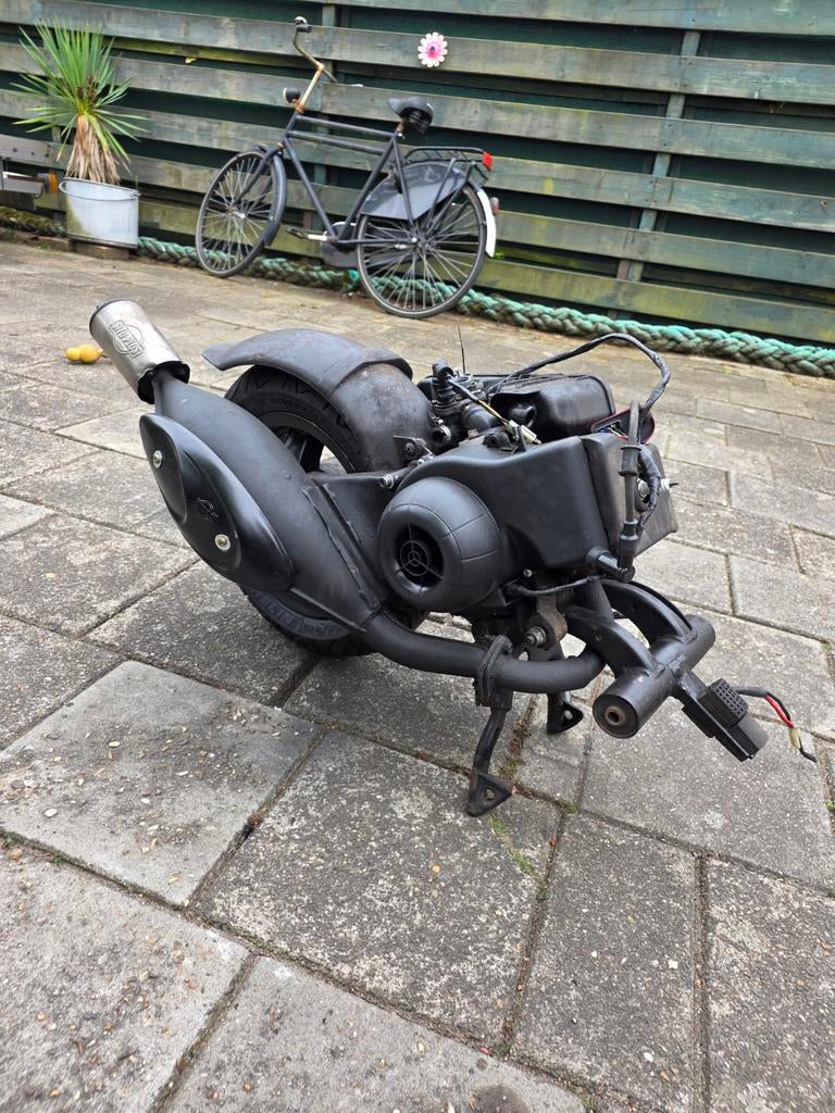 Piaggio Zip 2000 2takt blok plug en play! Met subframe!, Fietsen en Brommers, Brommeronderdelen | Scooters, Zo goed als nieuw