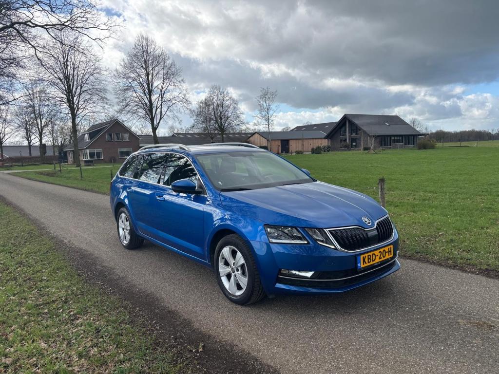 Skoda Octavia 1.5 TSI ACT Greentech Style Business | Navigat, Auto's, Skoda, Stof, Euro 6, 4 cilinders, 150 pk