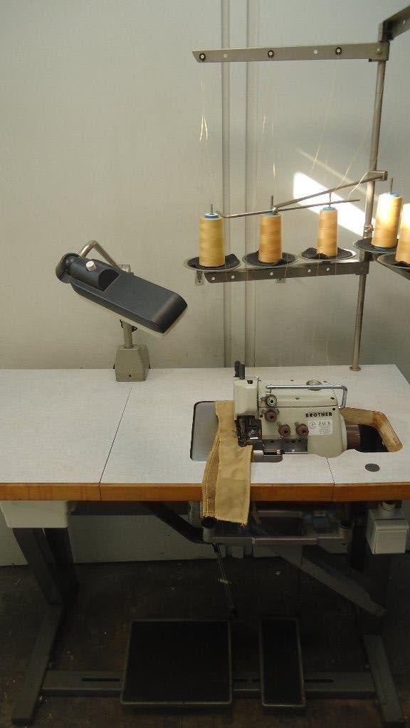 Industrie Lockmachine Brother 5 draads, Gebruikt, Ophalen of Verzenden, Naaimachine, Industrieel