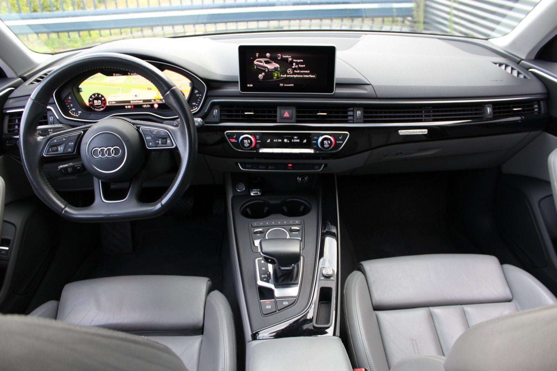 Audi A4 Avant 2.0 TFSI quattro | S-Line | Virtual Dashboard, Auto's, Audi, Euro 6, 4 cilinders, A4, 1700 kg