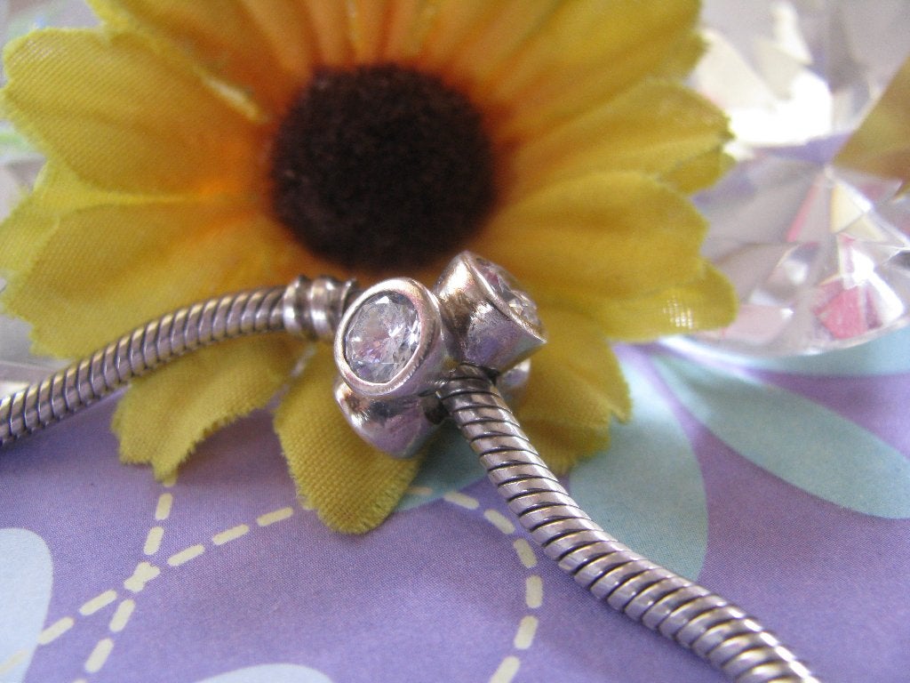 Bedel * zilver + 4 x zirkonia HELDER  * ( past Pandora ), Overige merken, Ophalen of Verzenden, Zo goed als nieuw, 1 bedel
