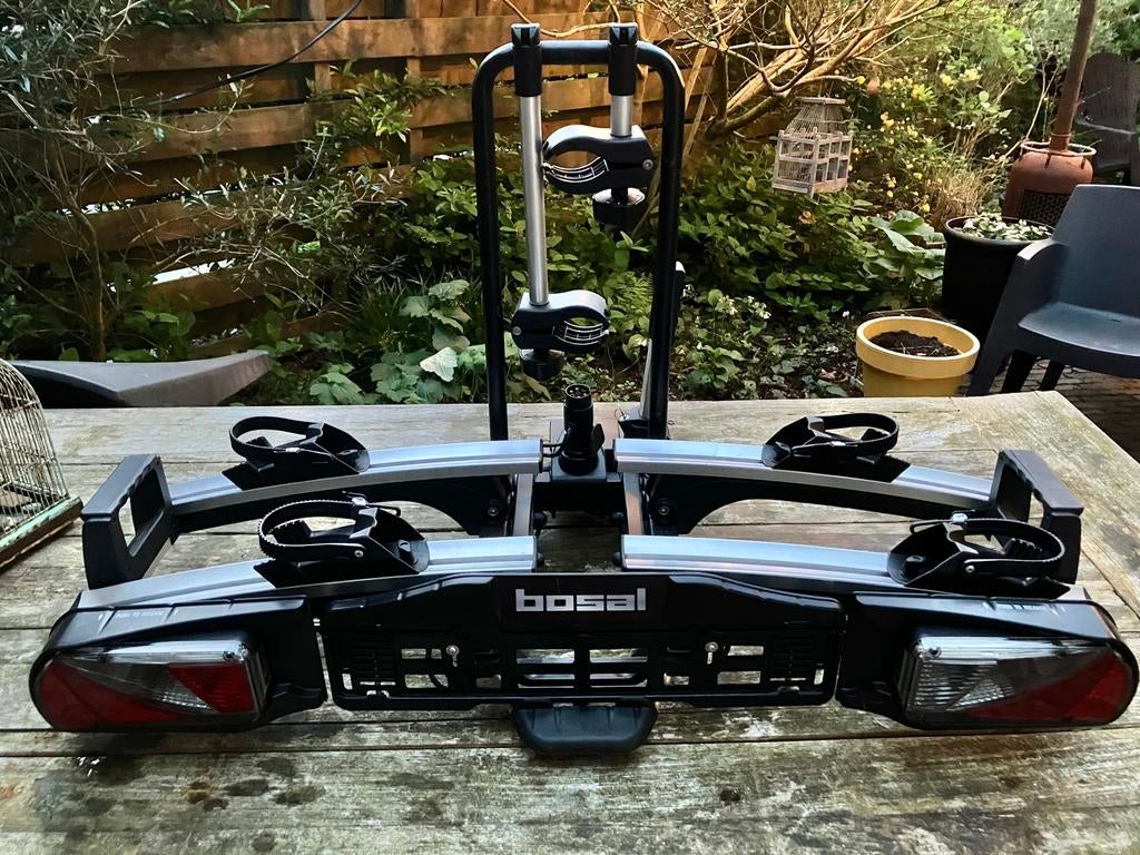 Bosal Traveller II voor e-bikes kantelbaar inklapbaar, Ophalen, Elektrische fiets, Zo goed als nieuw, 2 fietsen