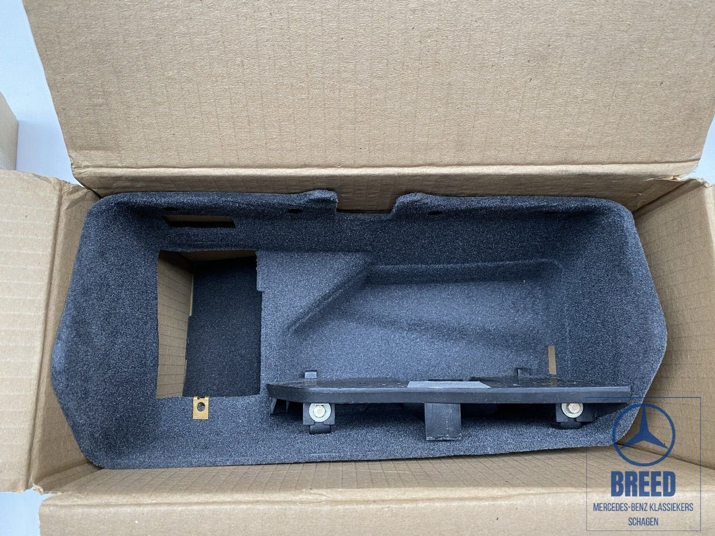 NOS handschoenenkastje voor Mercedes-Benz W201 taxi, -, Nieuw, Ophalen of Verzenden, -