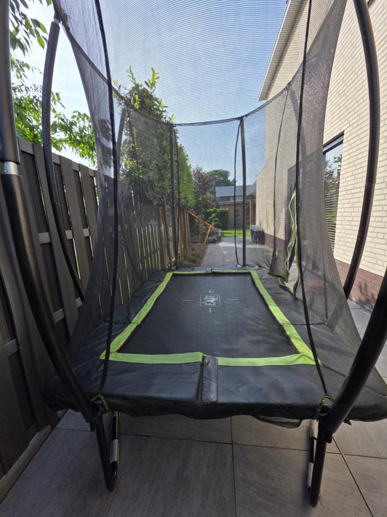 EXIT Silhouette Trampoline 214x153 met veiligheidsnet, Ophalen, Zo goed als nieuw