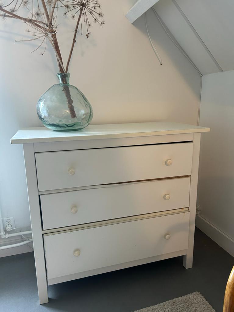 Ikea Hemnes commode - opknappertje, Huis en Inrichting, Kasten | Ladekasten, Ophalen, Gebruikt, 50 tot 100 cm, 3 of 4 laden