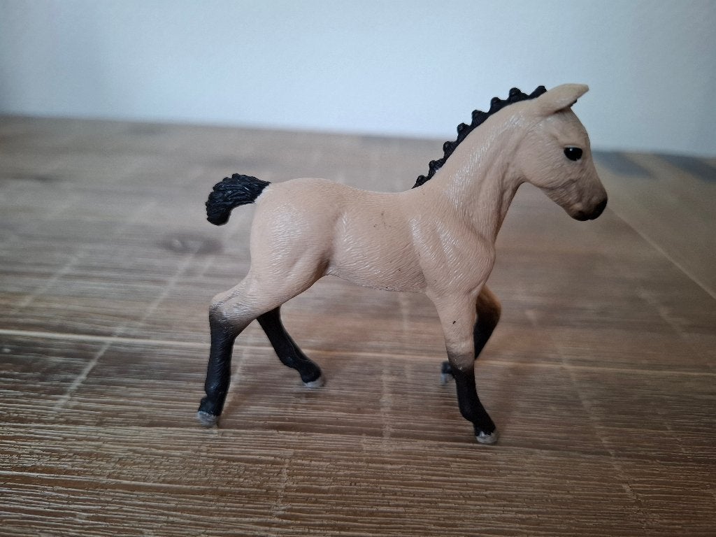 Schleich 13929 Hannoveraan veulen paard, Ophalen of Verzenden, Zo goed als nieuw