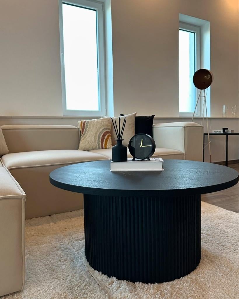 Nieuwe Ronde Salontafel Ø90 cm – Modern Walnoot Design, Ophalen, 50 tot 100 cm, Rond, Nieuw
