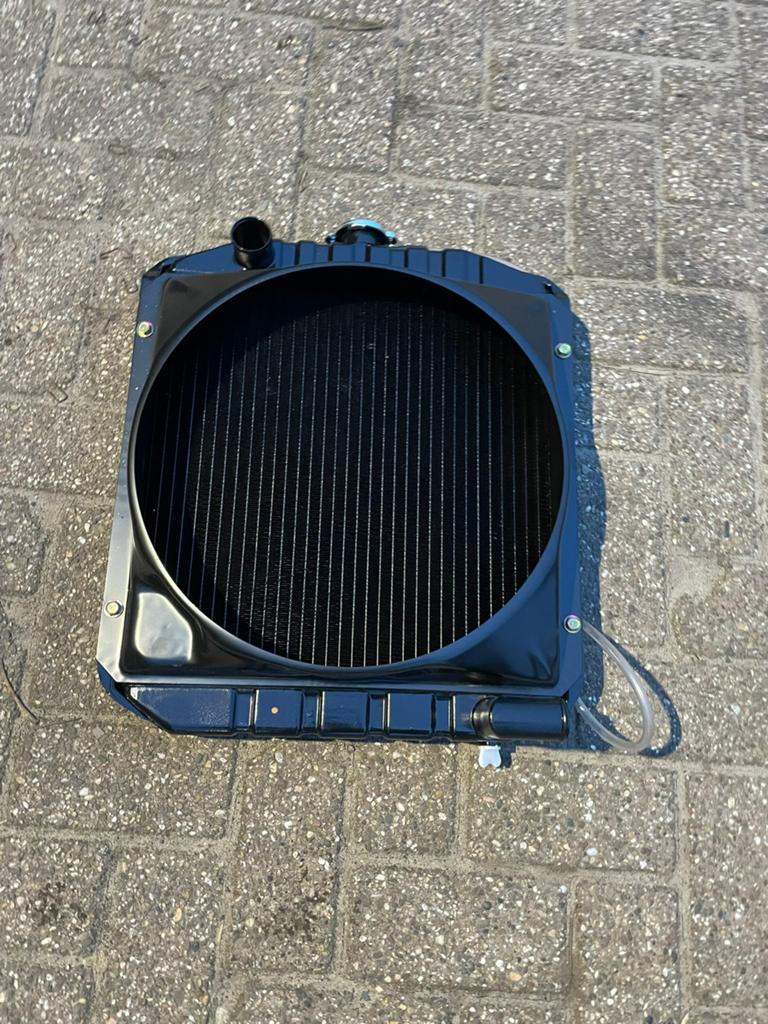 Radiateur universeel, Ophalen, Nieuw