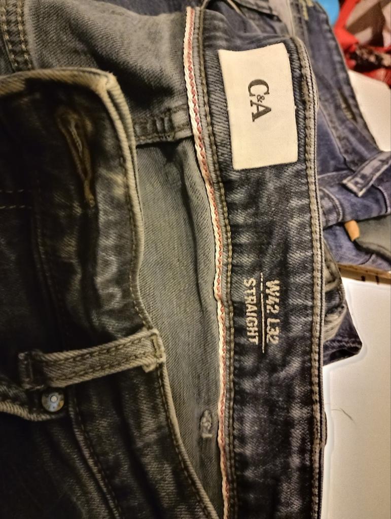GROTE MATEN HERENKLEDING 3 grote tassen, Ophalen