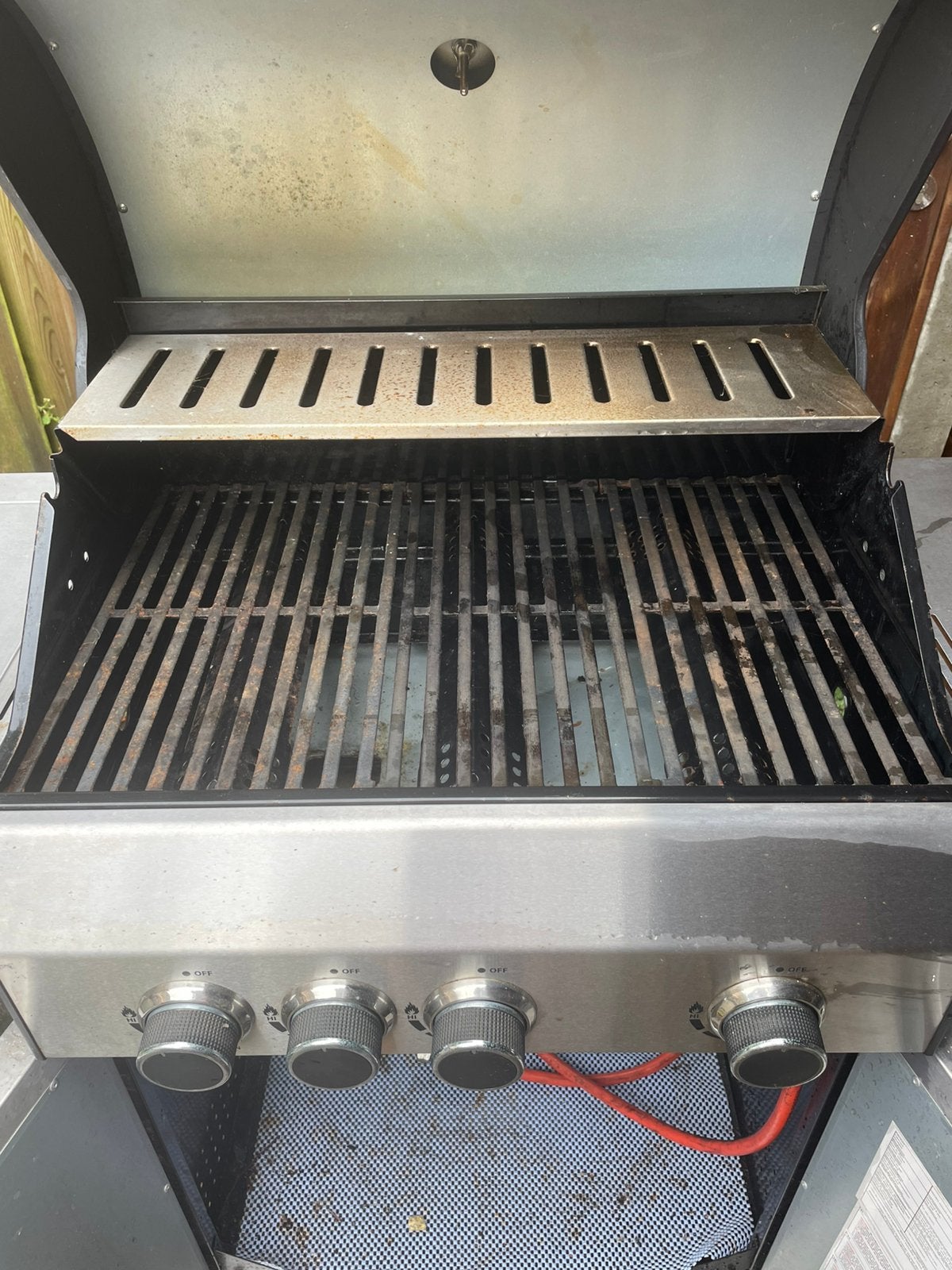 Gasbarbecue – 4 pits + zijbrander, Ophalen, Zo goed als nieuw