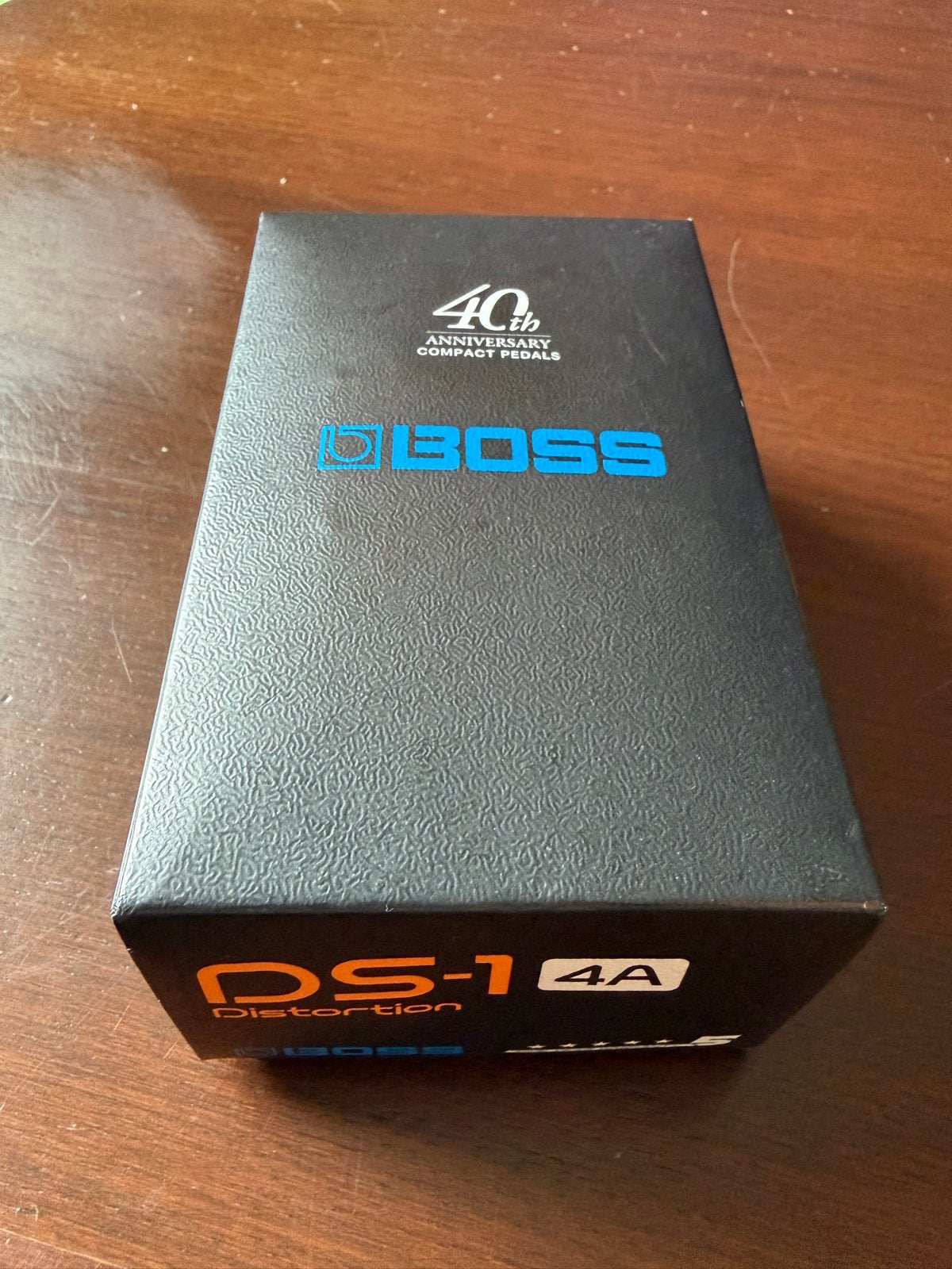 Boss DS-1 40th Anniversary Distortion - Zwart Japan, Muziek en Instrumenten, Effecten, Ophalen of Verzenden, Zo goed als nieuw