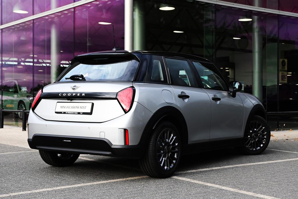 MINI Hatchback Cooper C Automaat / Classic / Pakket S / 17 i, Stof, Gebruikt, 156 pk, Met garantie (alle)