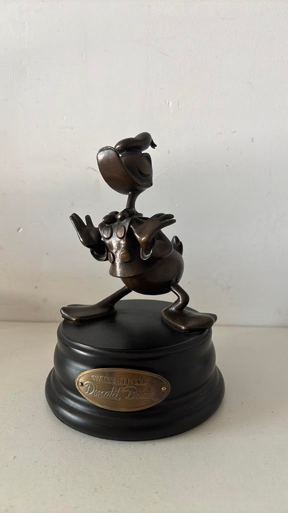 Donald duck bronzen beeld, Verzamelen, Ophalen of Verzenden, Donald Duck, Beeldje of Figuurtje