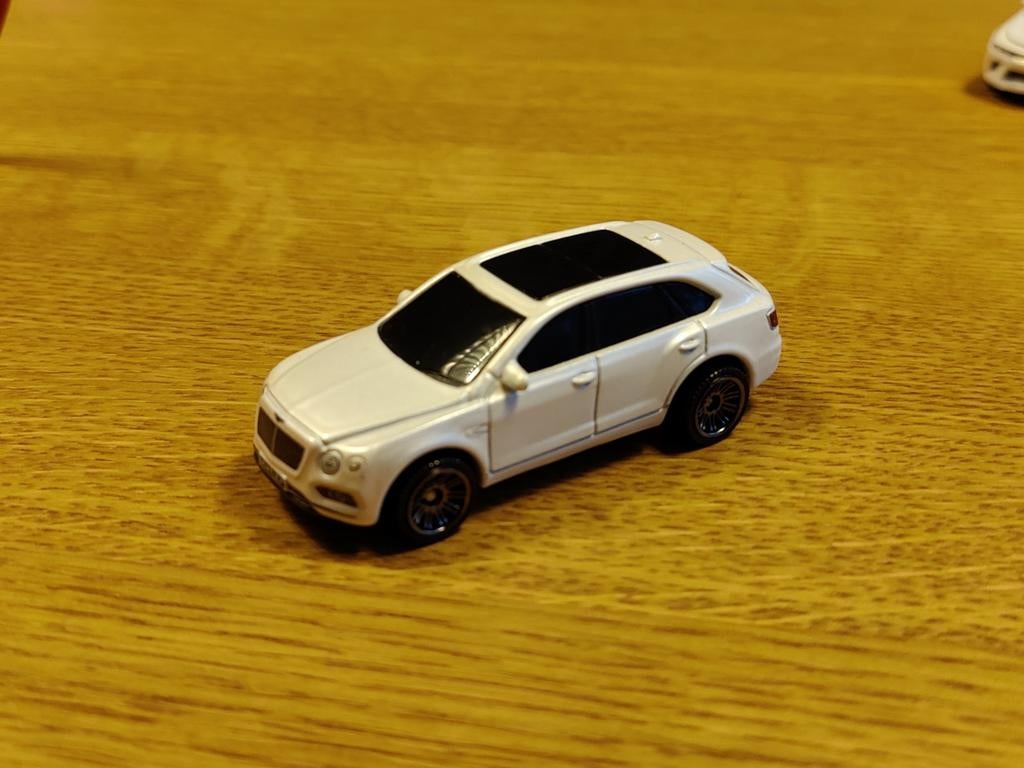 Matchbox Bentley Bentayga WIT, Ophalen of Verzenden, Zo goed als nieuw, Auto