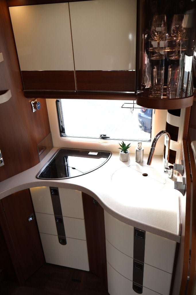 Foto 15 van Carthago Chic S-Plus I 55 XL ! LEVEL ! LUCHTVERING ! ALDE !