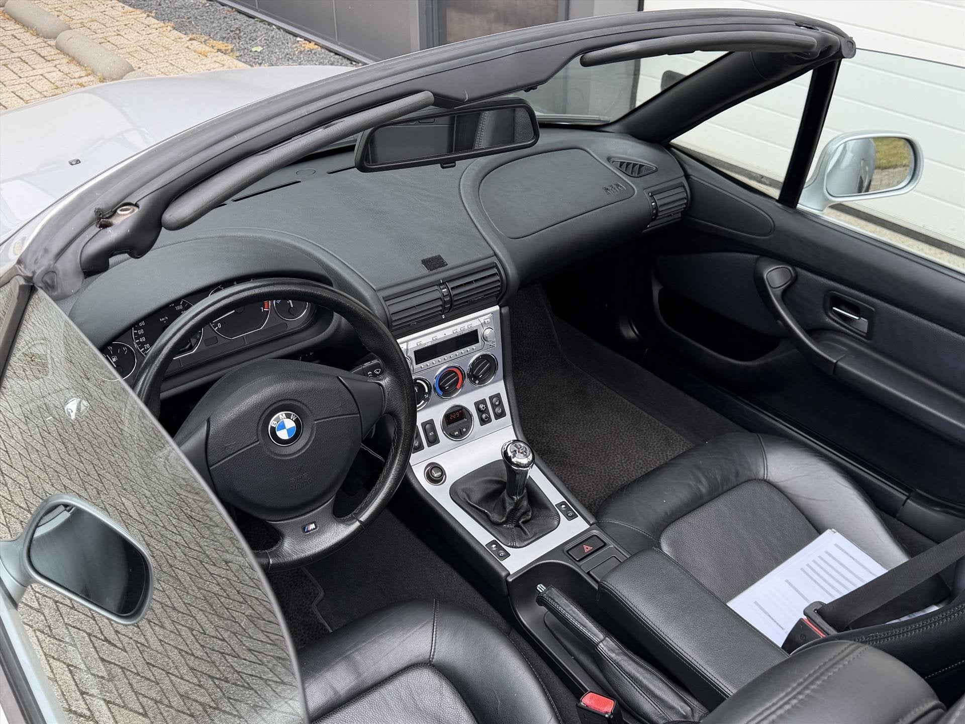 Foto 2 van BMW Z3 2.0 6 Cyl 2e eigenaar dealerauto